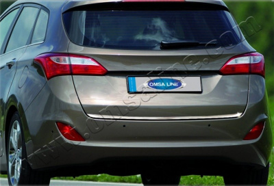 Hyundai i30 (12–) Накладка на нижнюю кромку крышки багажника, нерж., 1 часть (SW)